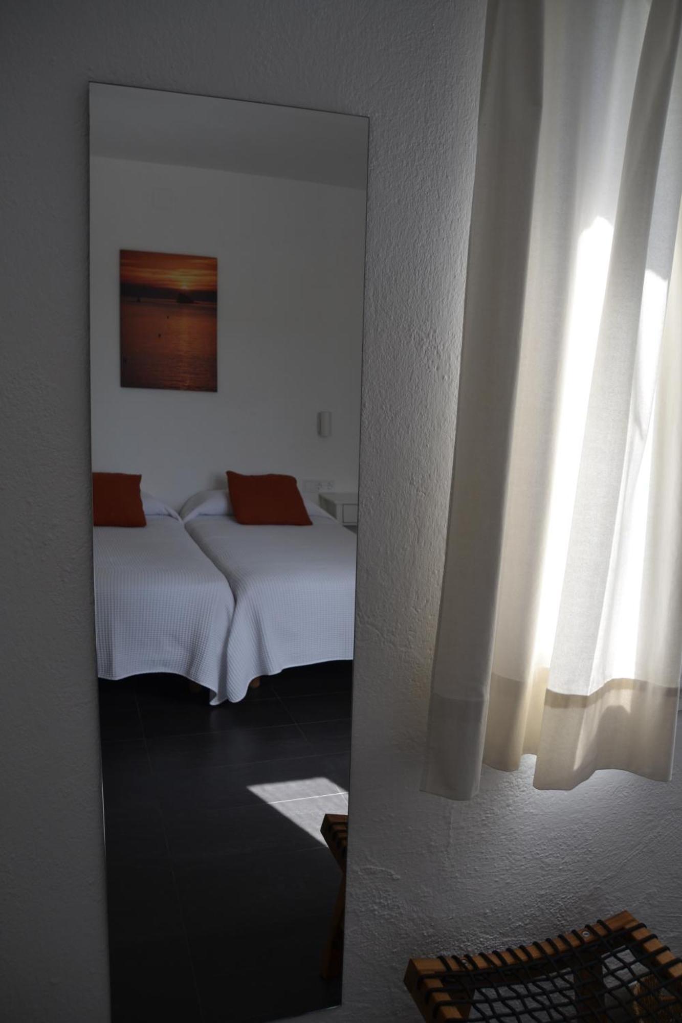 Hotel Misty Cadaqués Exterior photo
